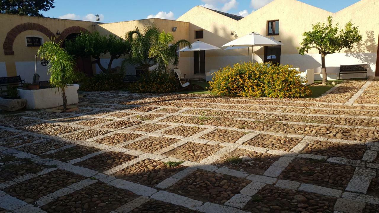 Villa Pia Cornelia Paceco Exteriör bild